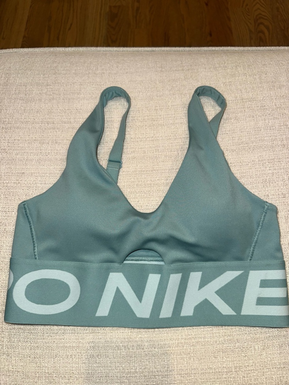 NIKE Dri-FIT Cutout Racerback Sports Bra
